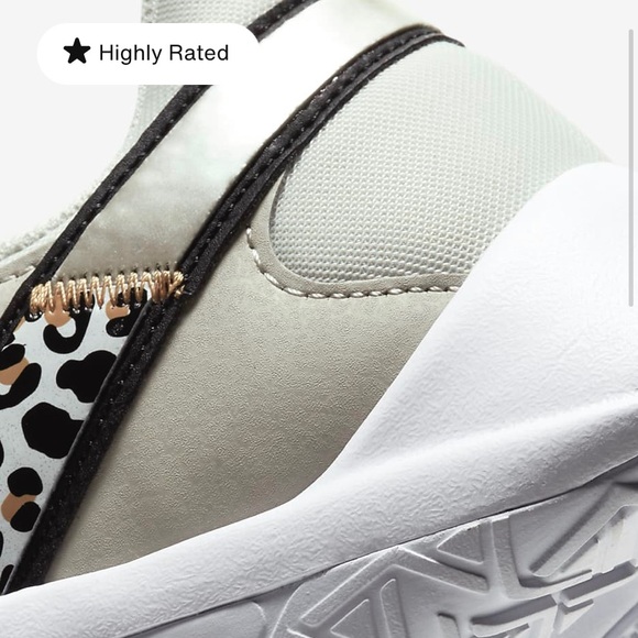 Nike Legend Essential 2 Premium (New) - Picture 8 of 8